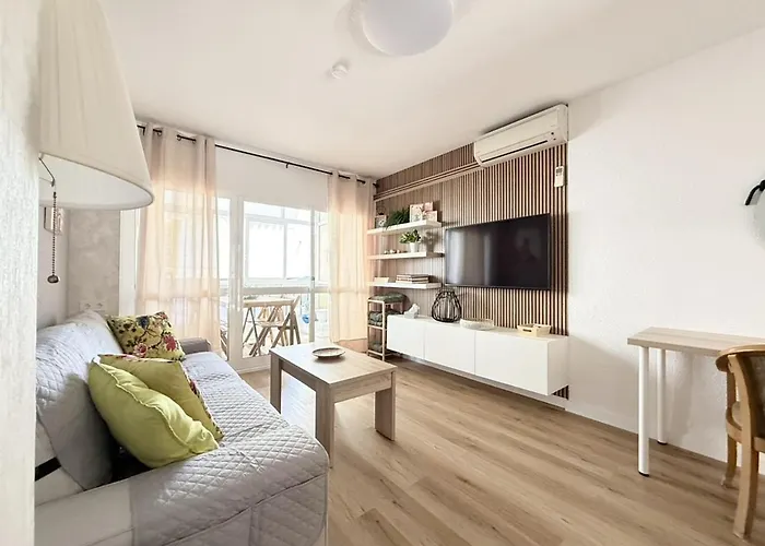 Beachfront פואנגירולה